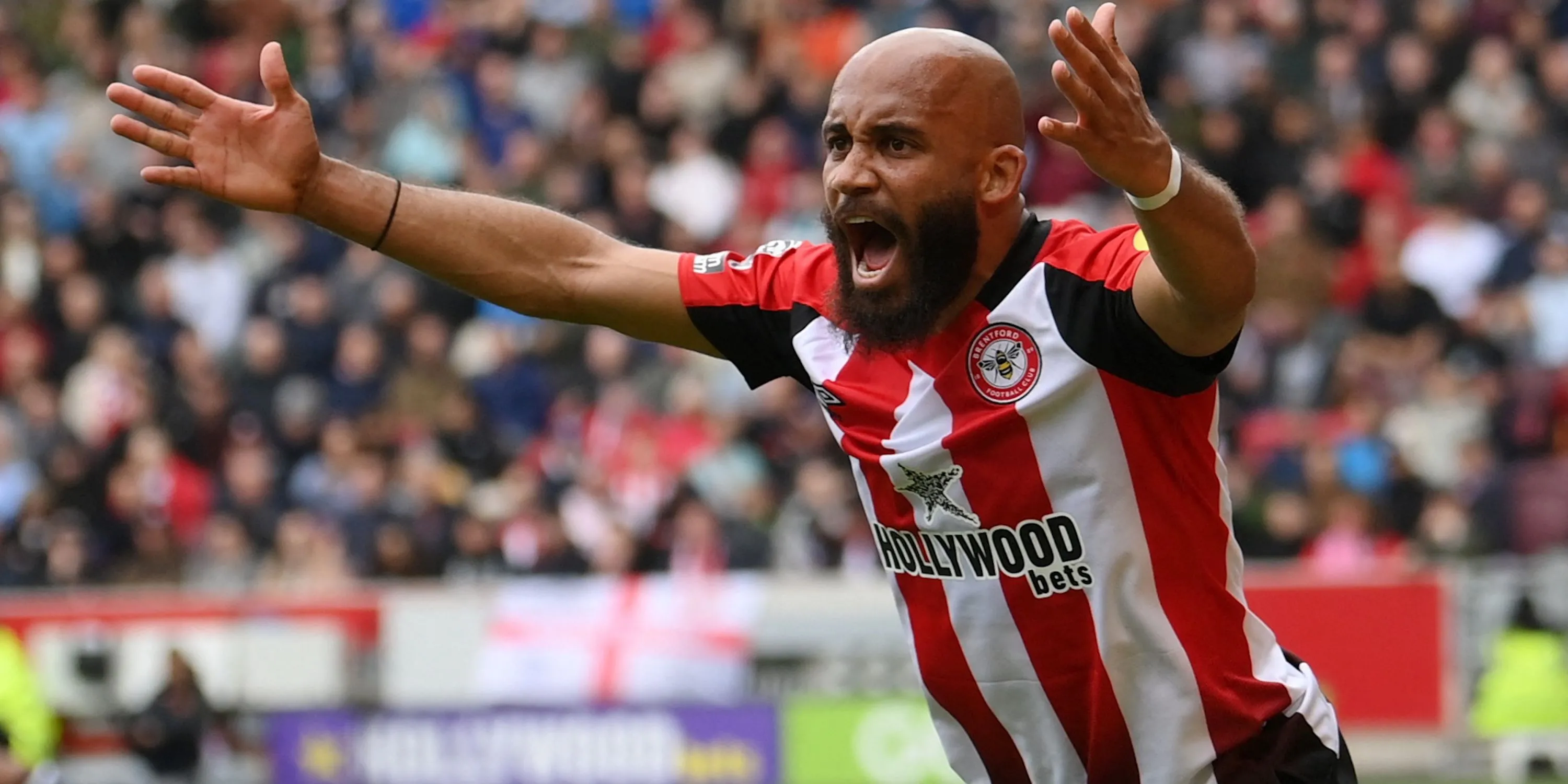 Bryan Mbeumo của Brentford phản ứng trong trận đấu Premier League