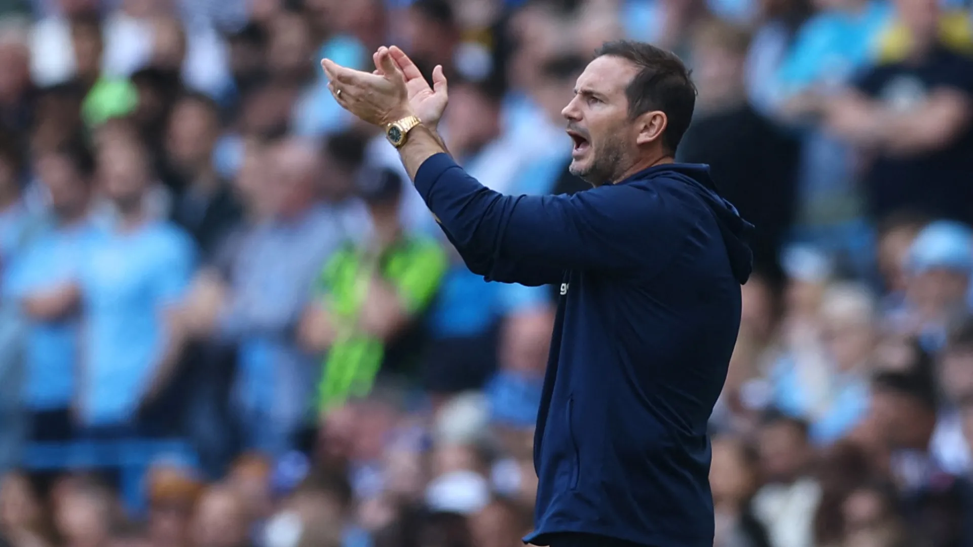 HLV Frank Lampard ra quyết định về tương lai của Ellis Simms tại Coventry City