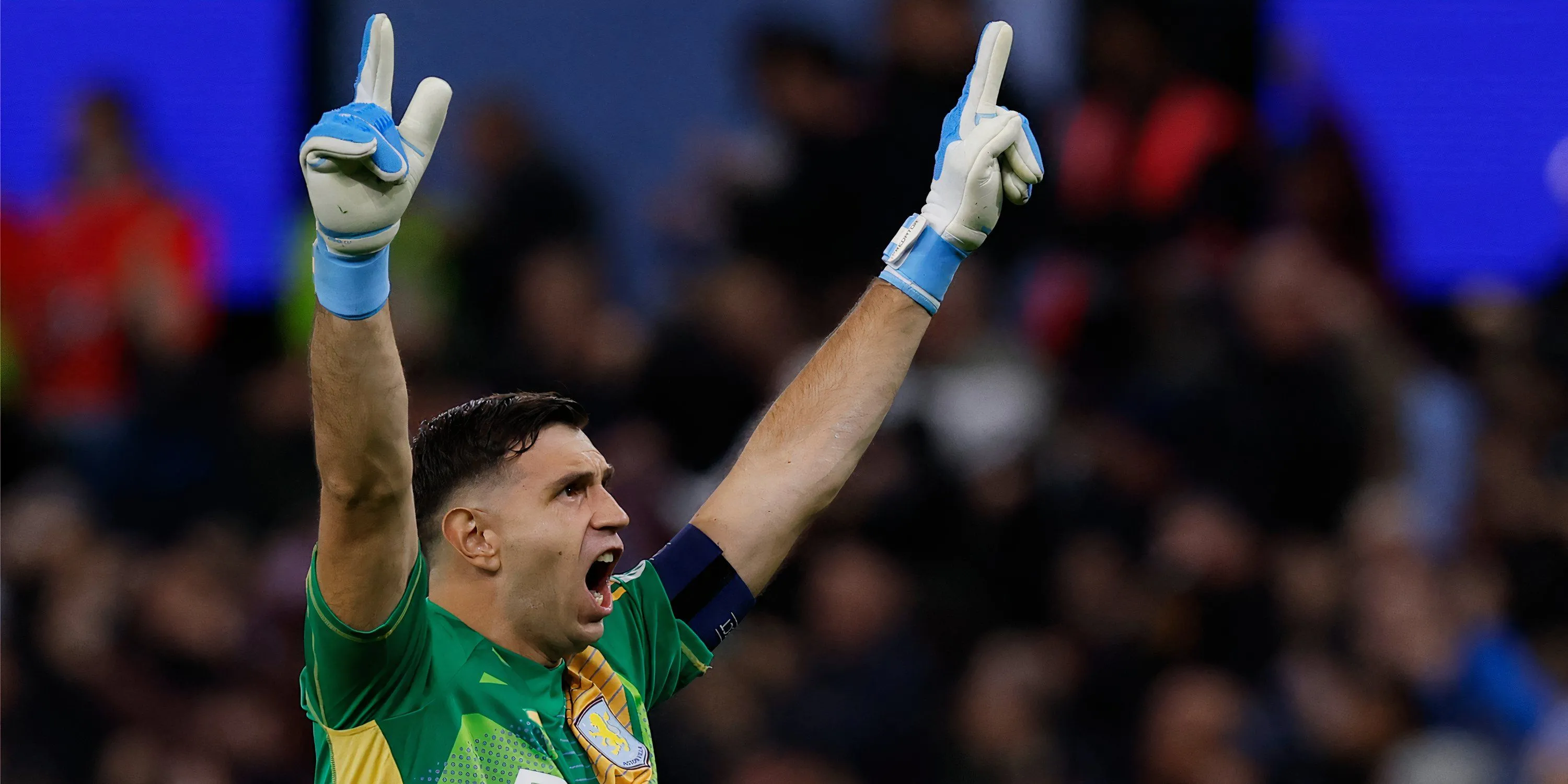 Thủ môn Emiliano Martinez của Aston Villa