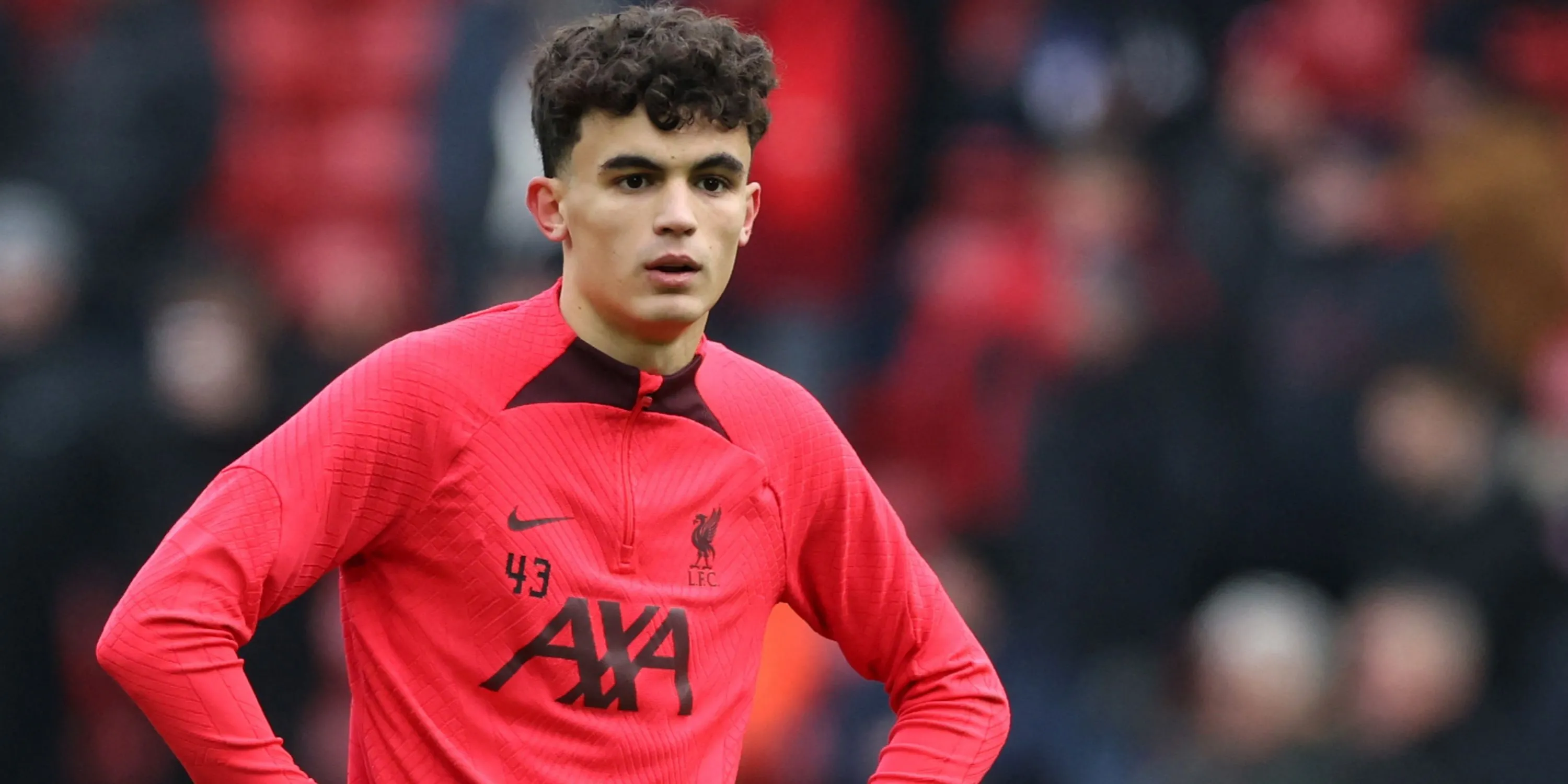 tiền vệ liverpool stefan bajcetic