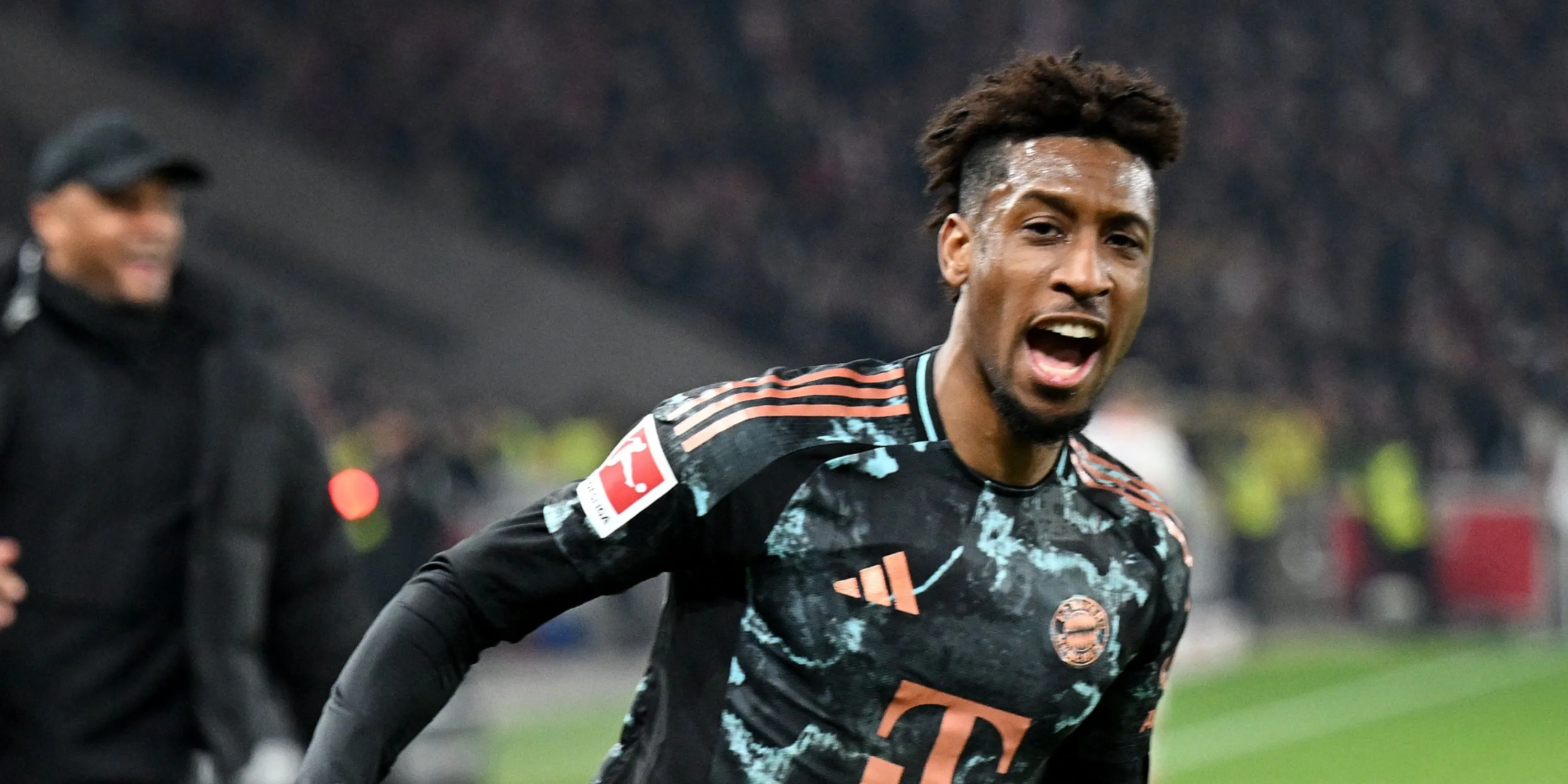 Kingsley Coman thi đấu cho Bayern Munich