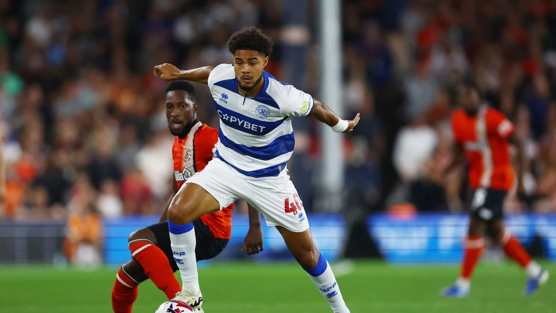 Tiền vệ Jonathan Varane của QPR, người có thể rời câu lạc bộ hè này.