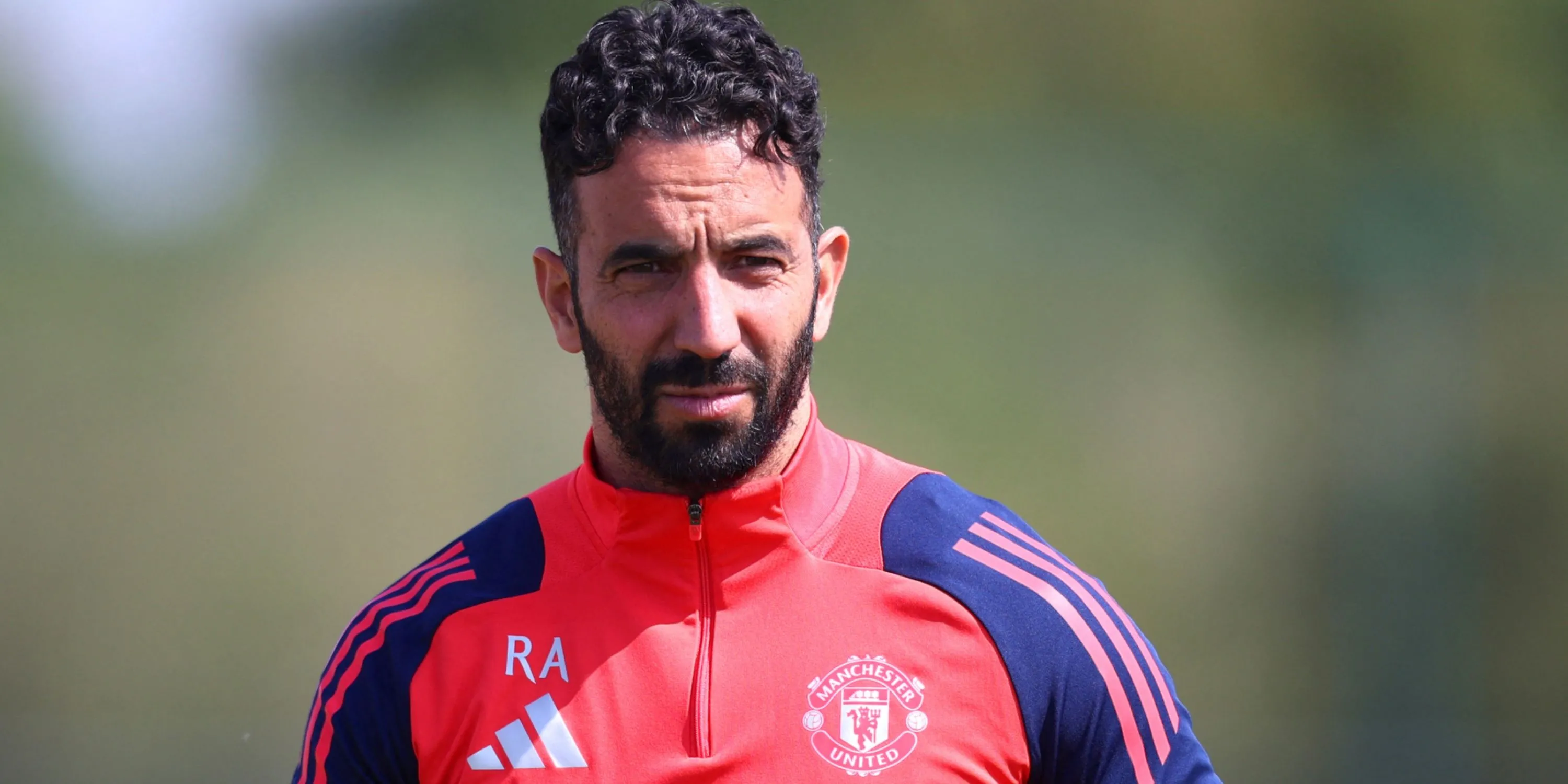 Huấn luyện viên Ruben Amorim của Manchester United, người đang nỗ lực cải tổ đội hình 'Quỷ đỏ'.