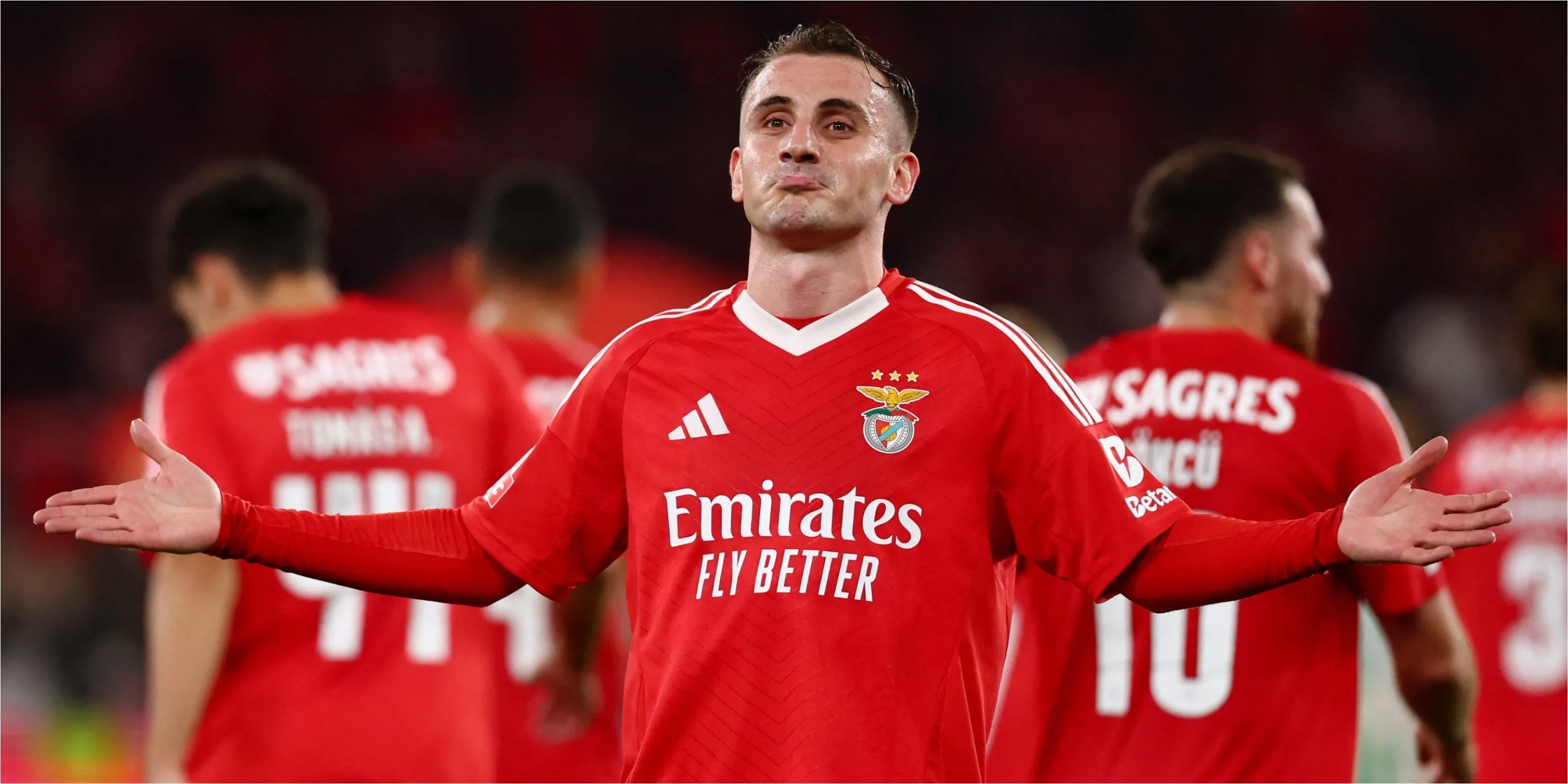 Kerem Akturkoglu trong màu áo Benfica, mục tiêu chuyển nhượng của Everton