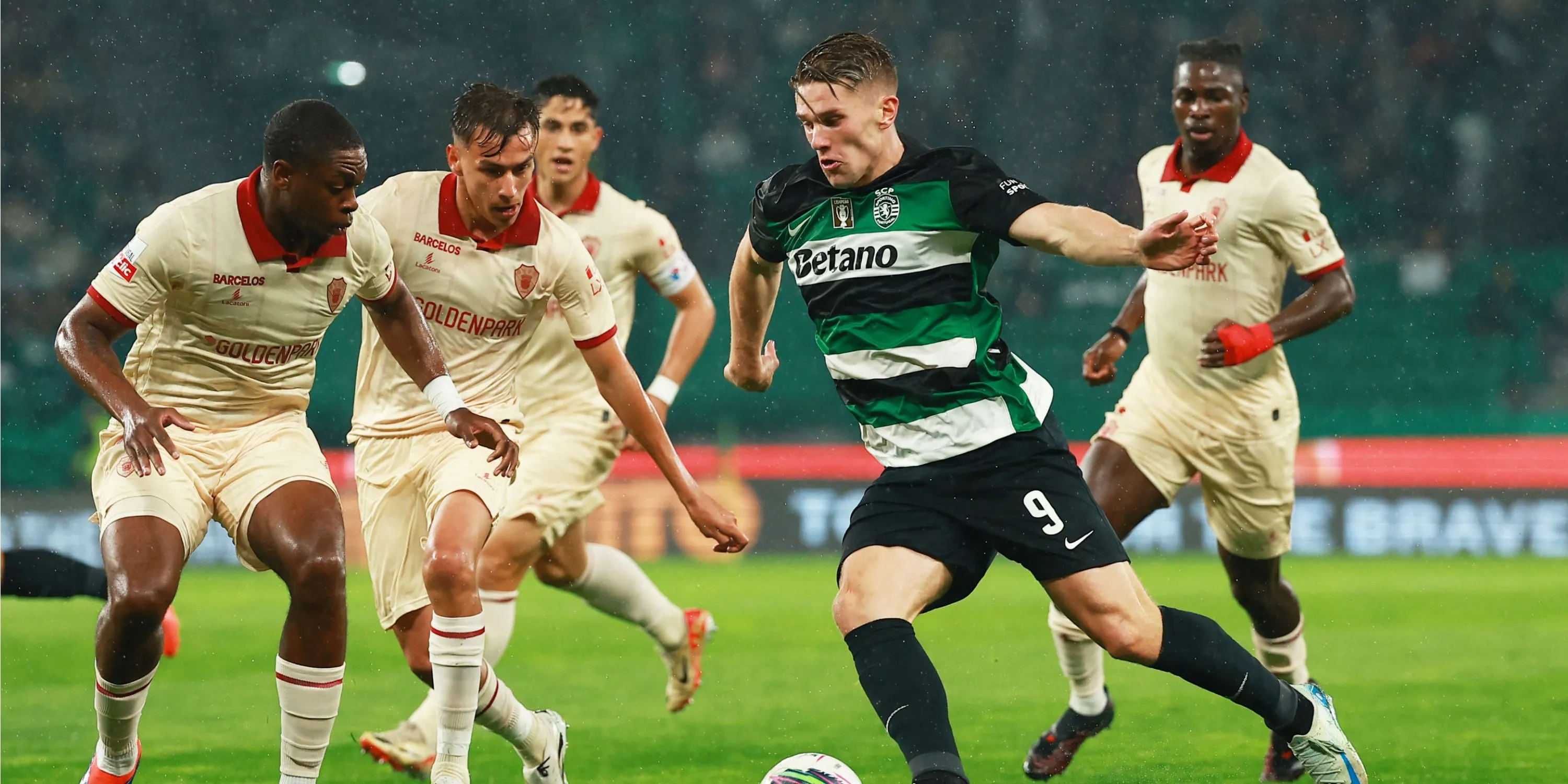 Viktor Gyokeres trong màu áo Sporting CP