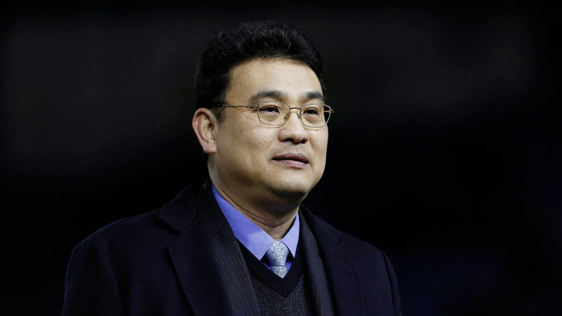 Dejphon Chansiri, chủ tịch Sheffield Wednesday, dưới áp lực từ người hâm mộ