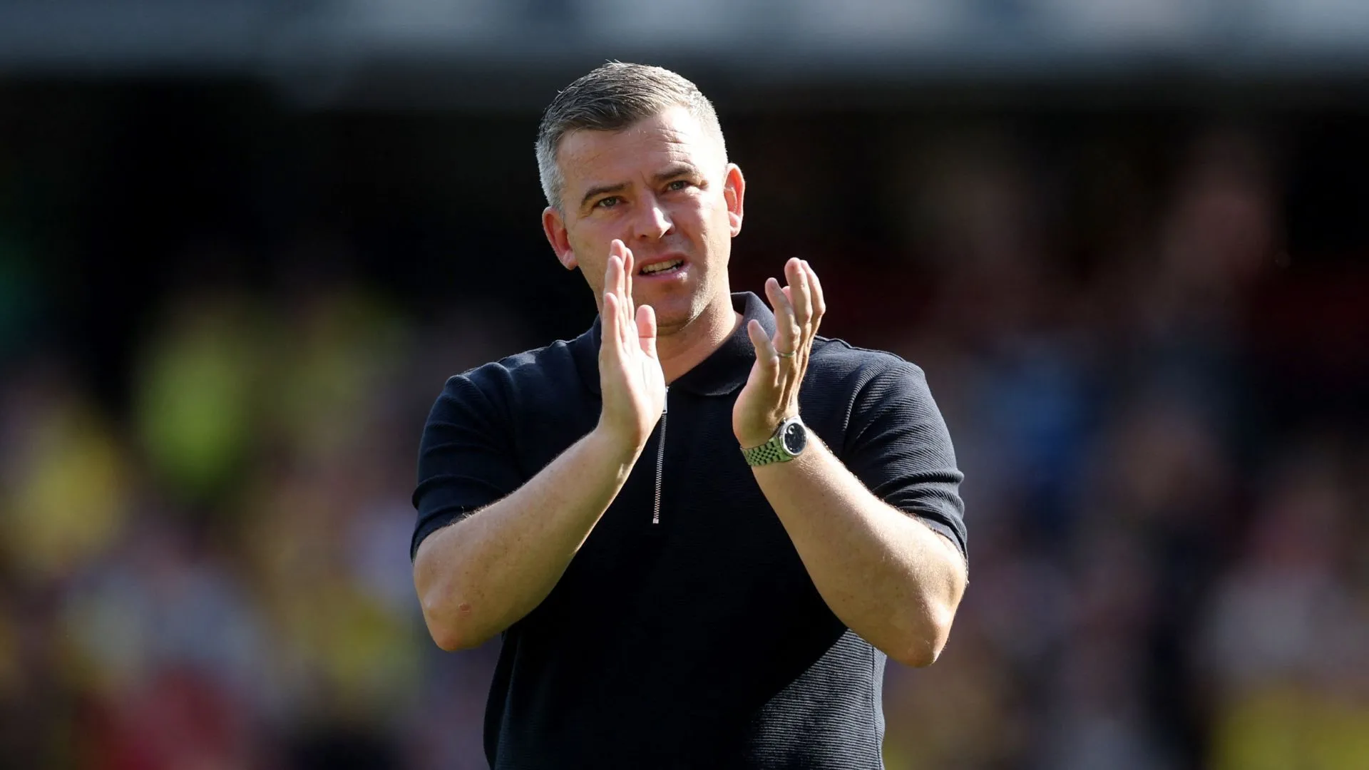 Huấn luyện viên Steven Schumacher của Bolton Wanderers