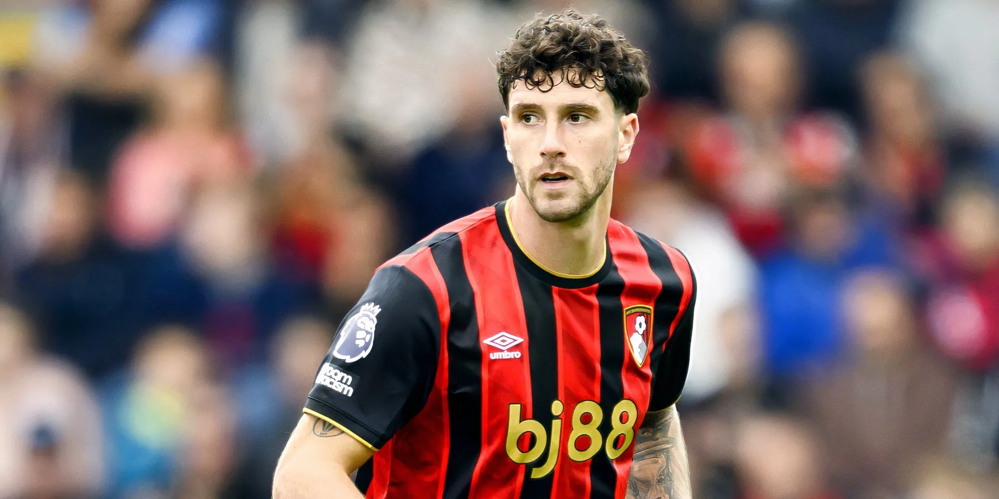 Marcos Senesi, hậu vệ Argentina, là một trong những điểm sáng của Bournemouth ở mùa giải này