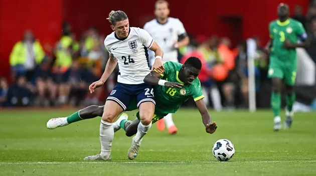 Conor Gallagher trở lại Ngoại hạng Anh để tìm suất đóng chính